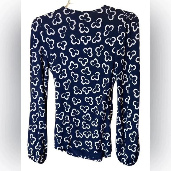 🌺 Boden long sleeve top 🌺 - Picture 3 of 4